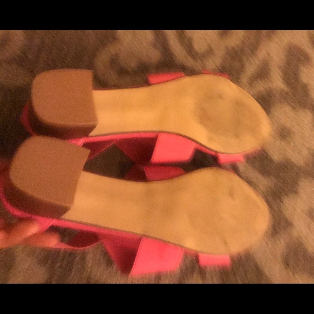 Boston Design Studio Heels - Picture 8 of 8